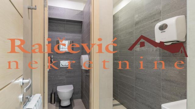 Poslovni prostor, Petosoban, Izdavanje, 216m2, Centar, Savski venac, Brankova