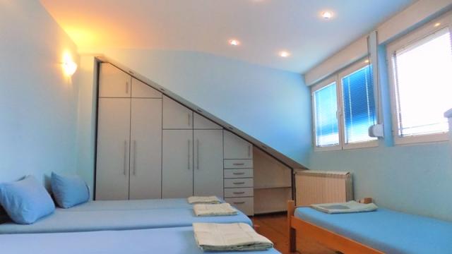 Stan, Troiposoban, Izdavanje, 94m2, Ekonomski fakultet, Savski venac, Pop Lukina