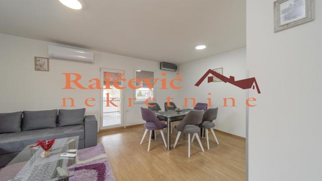 Stan, Troiposoban, Izdavanje, 117m2, Medaković 1, Voždovac, Sinjska