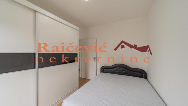 Stan, Troiposoban, Izdavanje, 117m2, Medaković 1, Voždovac, Sinjska