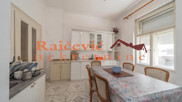 Stan, Dvosoban, Izdavanje, 80m2, Cvetni trg, Vračar, Svetozara Markovica