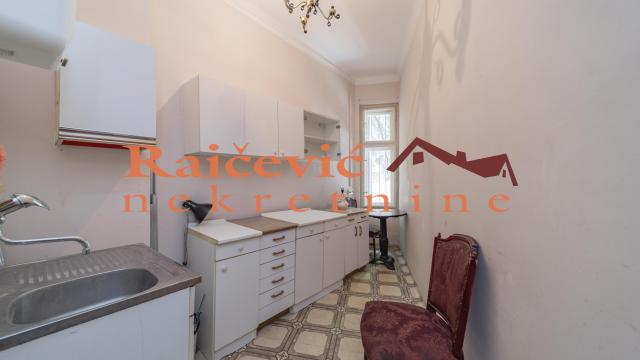 Stan, Dvosoban, Izdavanje, 80m2, Cvetni trg, Vračar, Svetozara Markovica