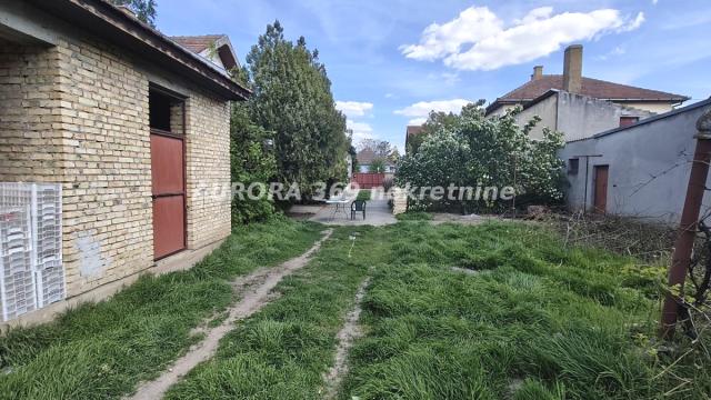 Kuća, Petosoban, Prodaja, 140m2, Širi centar, Gradska lokacija, Temerin