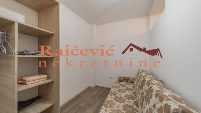 Stan, Jednoiposoban, Izdavanje, 41m2, Gornji grad, Zemun, Cara Dusana