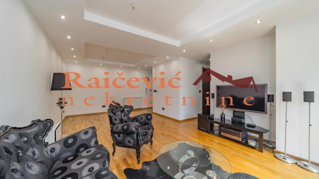 Stan, četvorosoban, Prodaja, 132m2, Voždovac, Gligorija Vozarevica