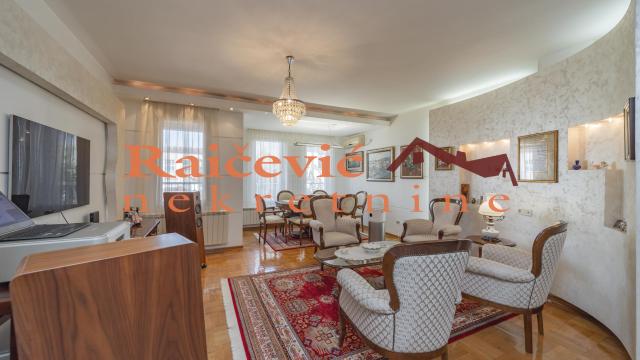 Stan, četvorosoban, Prodaja, 112m2, Lion, Zvezdara, Radoja Domanovica