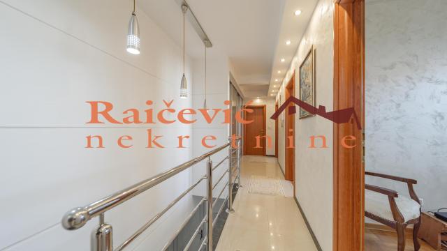 Stan, četvorosoban, Prodaja, 112m2, Lion, Zvezdara, Radoja Domanovica