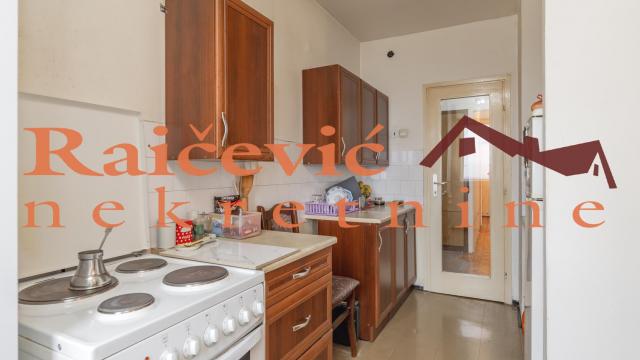 Stan, Trosoban, Prodaja, 81m2, Mirijevo, Zvezdara, Sesnaestog oktobra