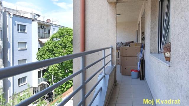 Stan, četvorosoban, Prodaja, 102m2, Crveni krst, Vračar, Golubačka