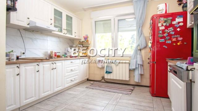 Stan, Petosoban, Prodaja, 130m2, Centar, Rakovica, Dr Milivoja Petrovića