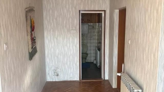 Kuća, Petosoban i veći, Prodaja, 200m2, Narodne Revolucije