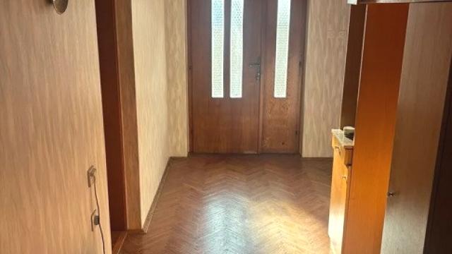Kuća, Petosoban i veći, Prodaja, 200m2, Narodne Revolucije