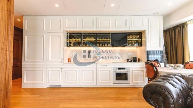 Stan, Trosoban, Prodaja, 95m2, Blok 65, Novi Beograd, Omladinskih brigada