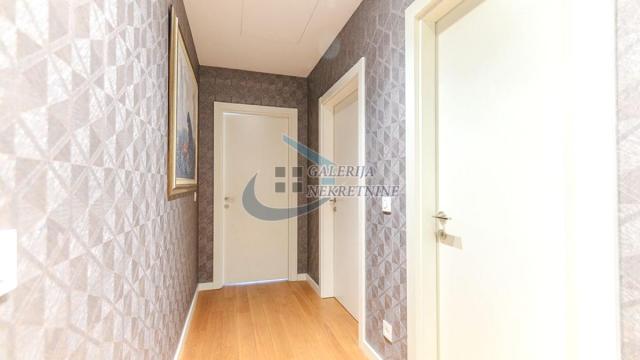 Stan, Trosoban, Prodaja, 95m2, Blok 65, Novi Beograd, Omladinskih brigada