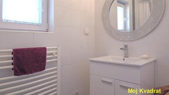 Kuća, Trosoban, Prodaja, 145m2, Bioskop Voždovac, Voždovac, Isidore Sekulić