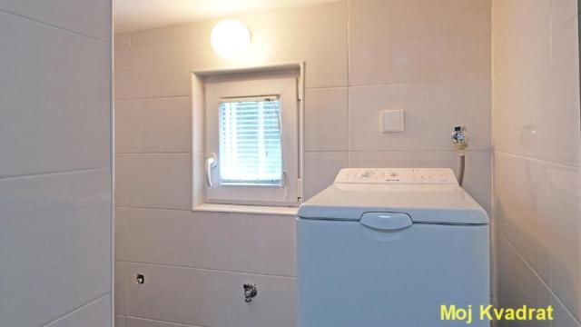 Kuća, Trosoban, Prodaja, 145m2, Bioskop Voždovac, Voždovac, Isidore Sekulić