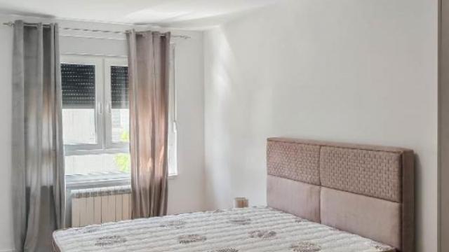 Stan, Dvosoban, Izdavanje, 66m2, Gornji grad, Zemun, Banatska