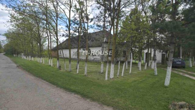 Kuća, Trosoban, Prodaja, 190m2, Stanišić, Okolno mesto, Sombor