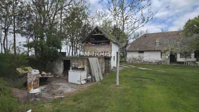 Kuća, Trosoban, Prodaja, 190m2, Stanišić, Okolno mesto, Sombor