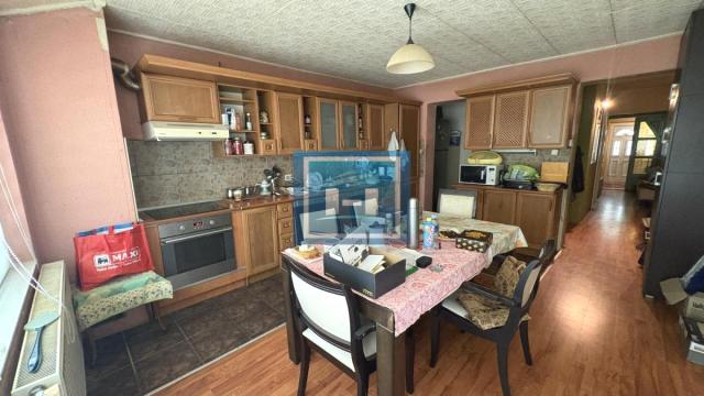 Kuća, Prodaja, 313m2, Aqua park, Gradska lokacija, Jagodina