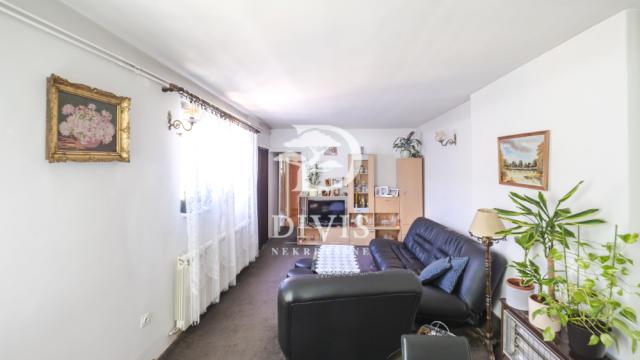 Stan, Trosoban, Prodaja, 85m2, Strahinjića Bana