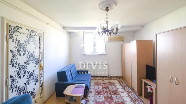 Stan, Trosoban, Prodaja, 85m2, Strahinjića Bana