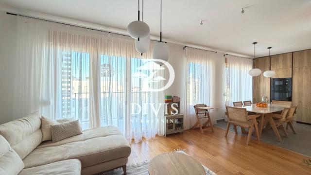 Stan, četvorosoban, Prodaja, 115m2, Cara Dušana