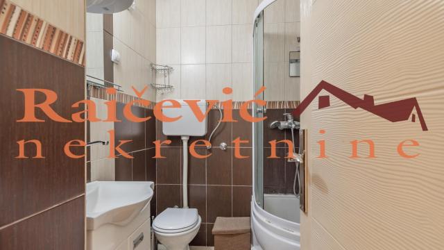 Stan, Garsonjera, Prodaja, 26m2, Julino brdo, Čukarica, Porucnika Spasica i Masere