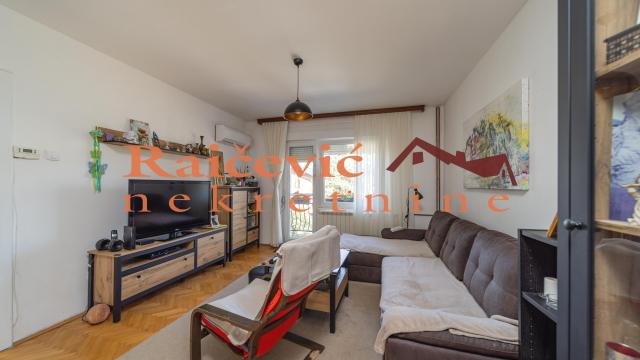 Kuća, Petosoban, Prodaja, 220m2, Rušanj, Čukarica, Beogradska 1 deo