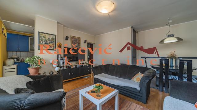 Stan, četvorosoban, Prodaja, 93m2, Karaburma, Palilula, Dr Drage Ljocic