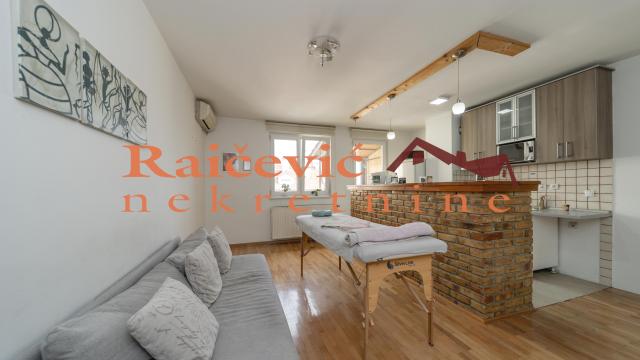 Stan, četvorosoban, Prodaja, 93m2, Karaburma, Palilula, Dr Drage Ljocic