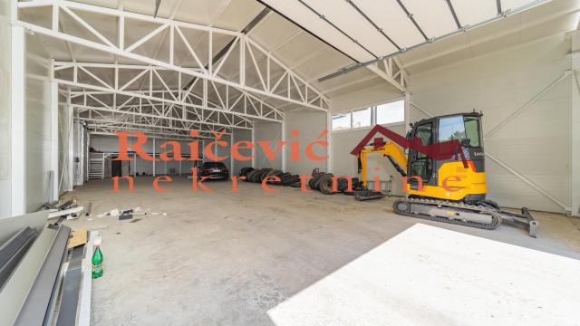 Poslovni prostor, Izdavanje, 340m2, Železnik, Čukarica, Branka Radicevica