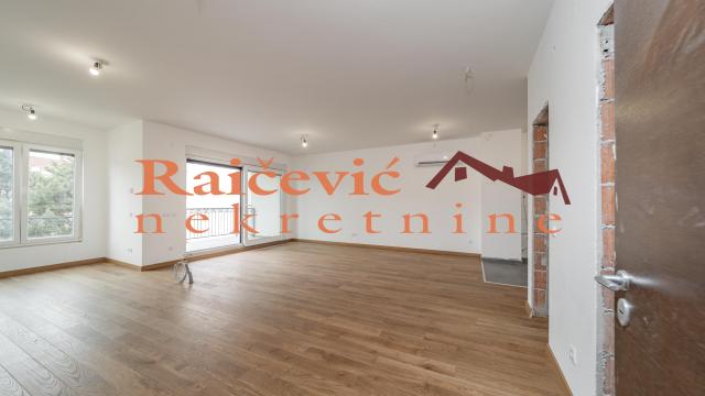 Stan, Trosoban, Prodaja, 92m2, Čubura, Vračar, Sumatovacka