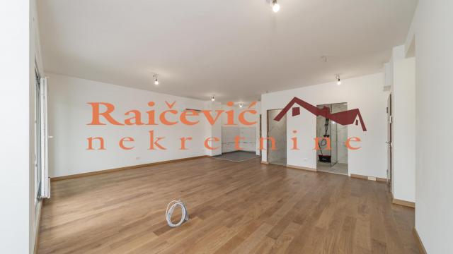 Stan, Trosoban, Prodaja, 92m2, Čubura, Vračar, Sumatovacka