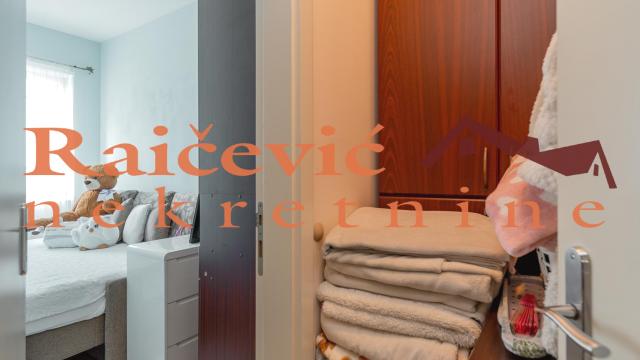 Stan, Dvoiposoban, Prodaja, 68m2, Gornji grad, Zemun, Dragana Rakica