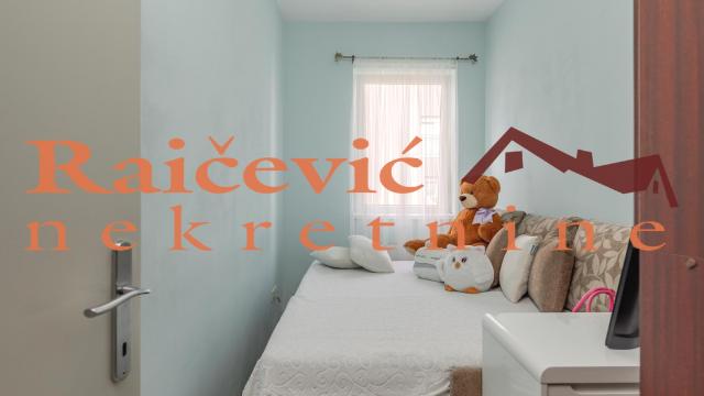 Stan, Dvoiposoban, Prodaja, 68m2, Gornji grad, Zemun, Dragana Rakica