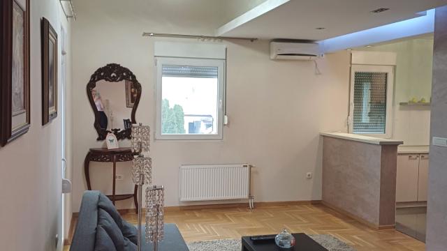 Stan, Trosoban, Prodaja, 84m2, Gornji grad, Zemun, Dragana Rakica