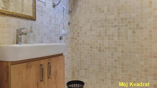 Stan, Trosoban, Prodaja, 65m2, Dorćol, Stari grad, Strahinjića Bana