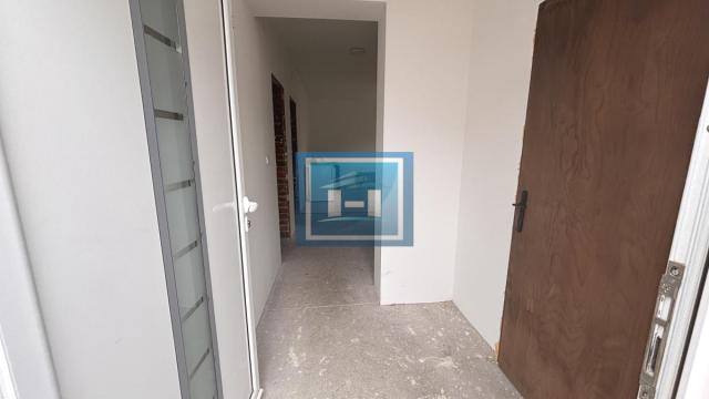 Kuća, Dvosoban, Prodaja, 89m2, Centar, Gradska lokacija, Jagodina
