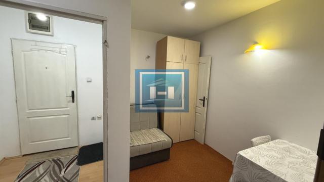Stan, Garsonjera, Izdavanje, 26m2, Kajsijar, Gradska lokacija, Jagodina