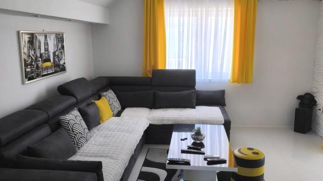 Kuća, Petosoban i veći, Prodaja, 280m2, Sajlovo, Novi Sad, Gornje Sajlovo
