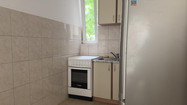 Stan, Garsonjera, Izdavanje, 25m2, Preševska