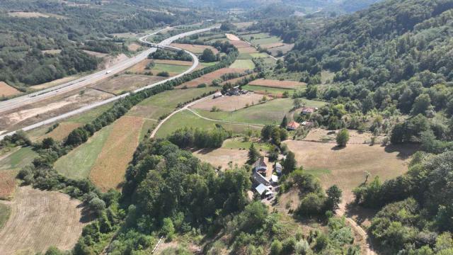Kuća, Petosoban i veći, Prodaja, 130m2, Dići, Okolno mesto, Dici