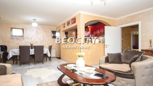 Kuća, četvorosoban, Prodaja, 135m2, Sremčica, Čukarica, Beogradska