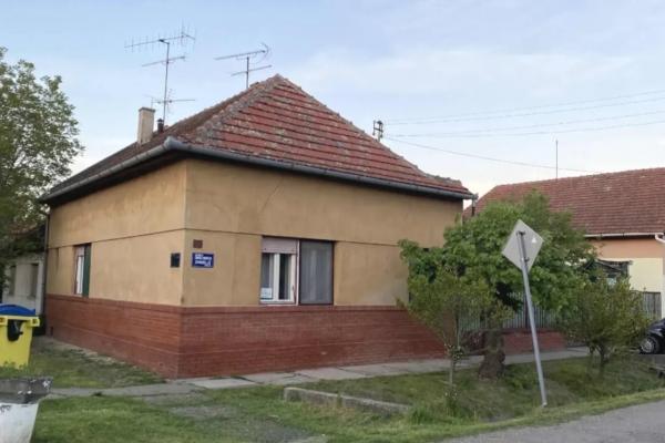 prodaja, kuca,
becej, 1096216, trosoban-sindeliceva