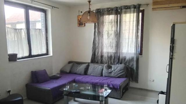Kuća, Petosoban i veći, Prodaja, 209m2, Boljevci, Surčin, Cara Dusana 51