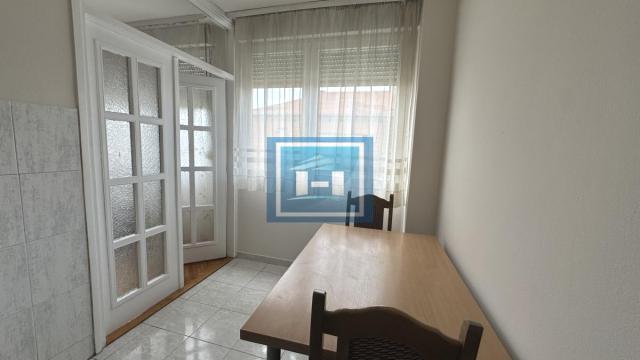 Stan, Dvoiposoban, Prodaja, 57m2, Centar, Gradska lokacija, Ćuprija