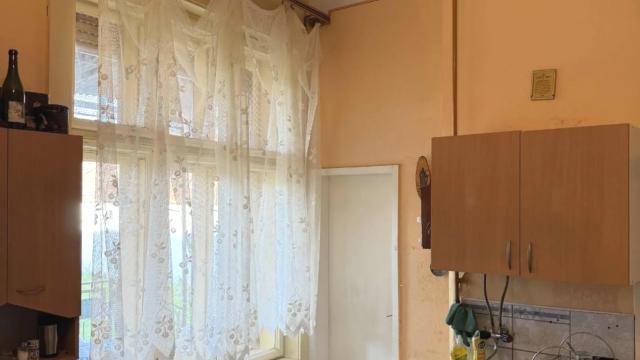 Kuća, Petosoban i veći, Prodaja, 180m2, Bačko Gradište, Okolno mesto, Glavna 83