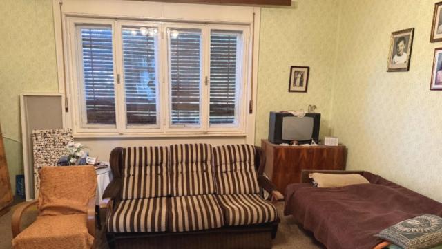 Kuća, Petosoban i veći, Prodaja, 180m2, Bačko Gradište, Okolno mesto, Glavna 83