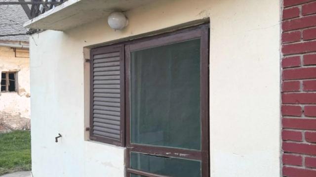 Kuća, Petosoban i veći, Prodaja, 180m2, Bačko Gradište, Okolno mesto, Glavna 83